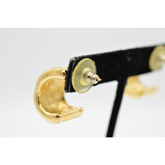 Givenchy Vintage Earrings Hoop Textured Brushed Gold Tone Signed NOS 1980s BinU - Picture 7 of 8